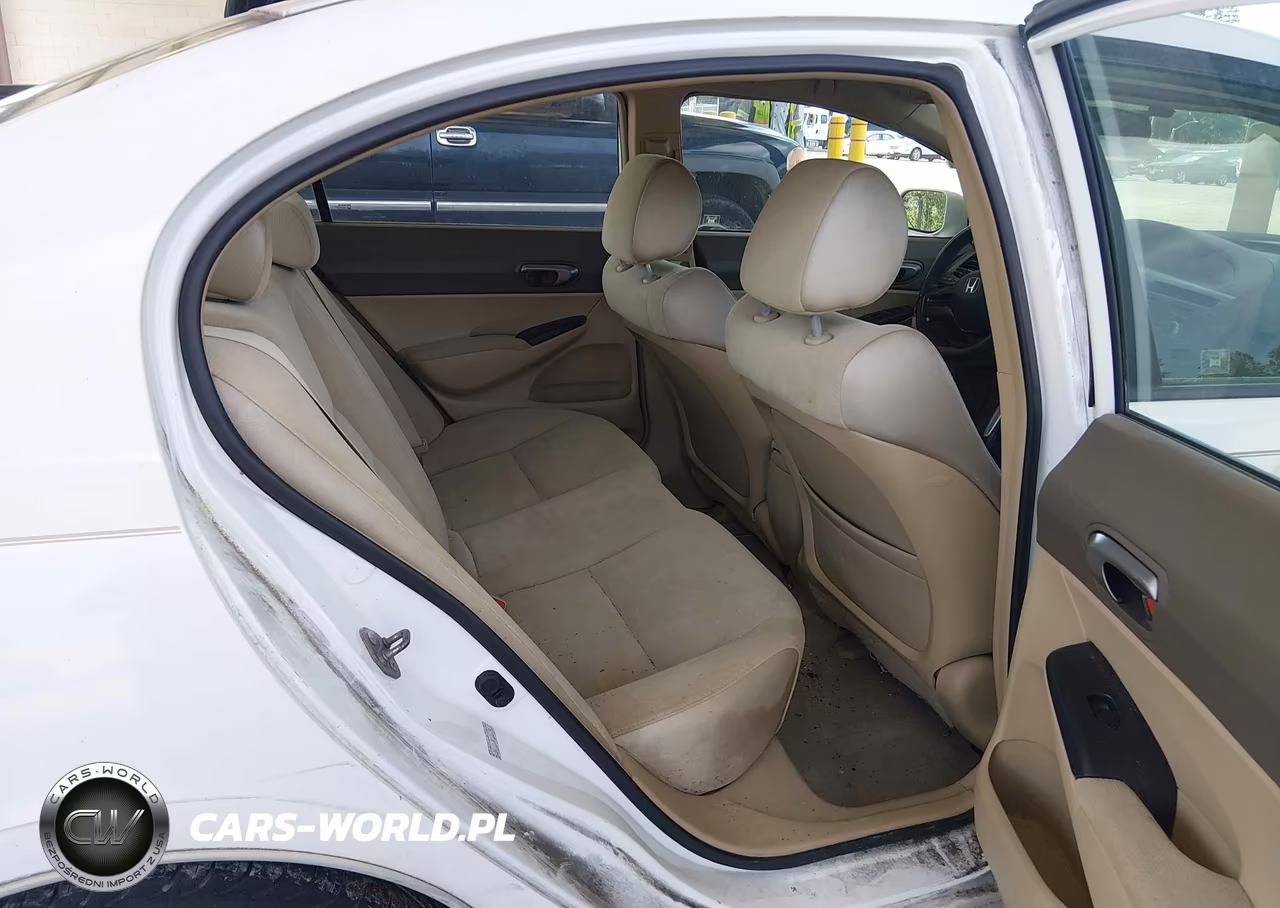 2007 Honda Civic Lx VIN:1HGFA16587L085390 - 8