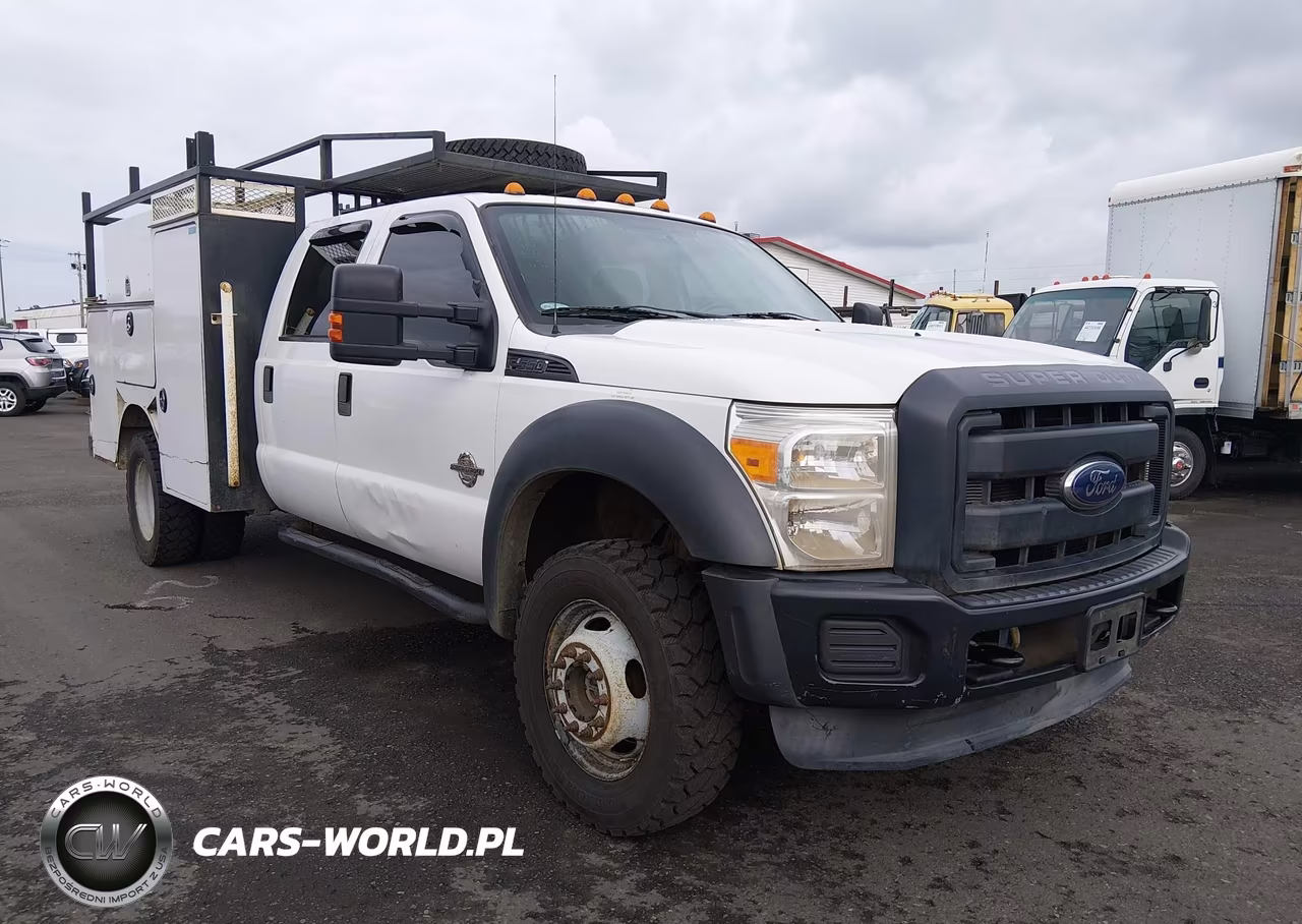 2015 Ford F-550 Chassis Xl