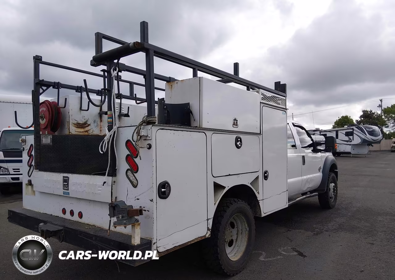2015 Ford F-550 Chassis Xl VIN:1FD0W5HT5FEA04692 - 4