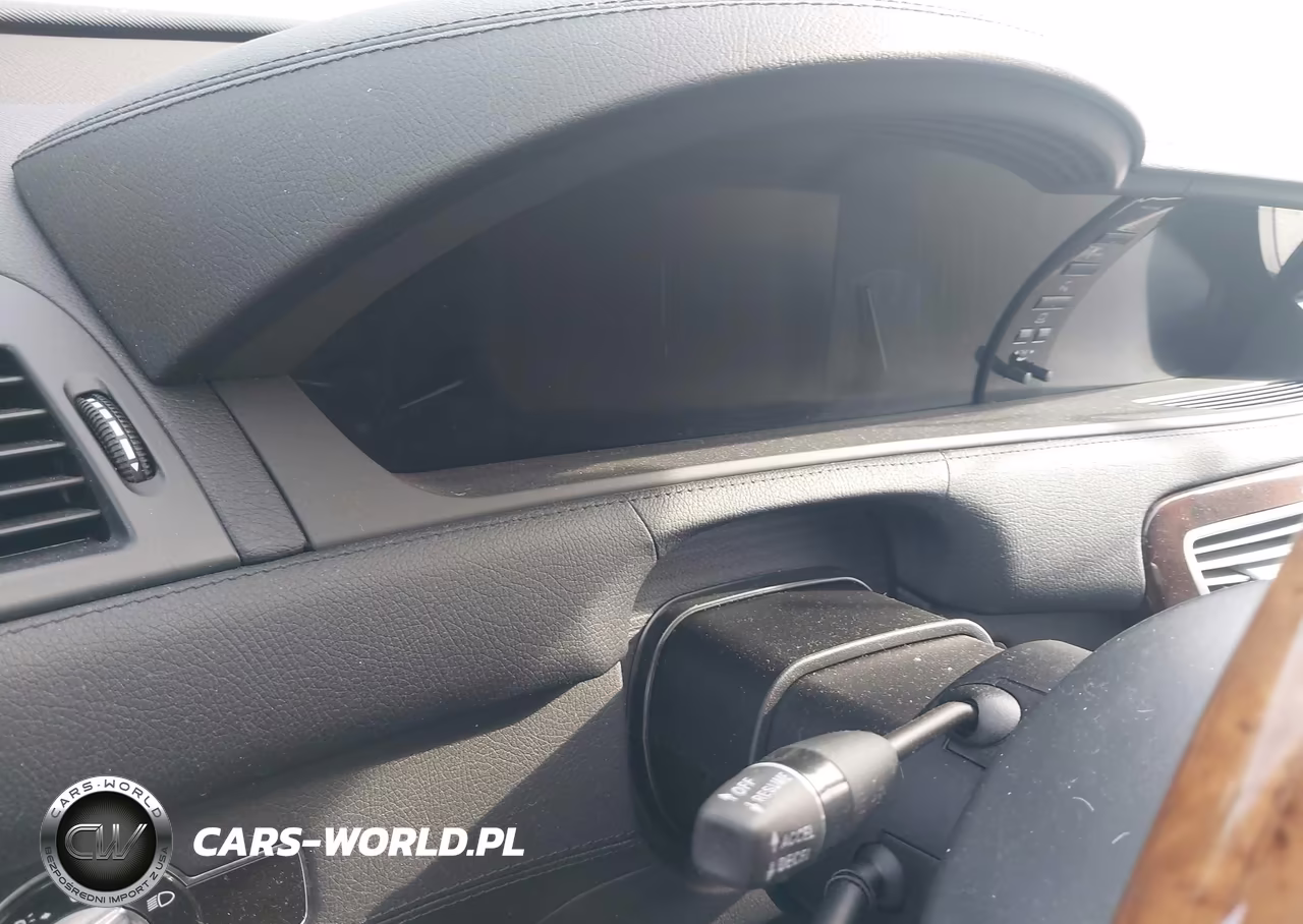 2010 Mercedes-Benz Cl 550 4Matic VIN:WDDEJ8GBXAA023778 - 7