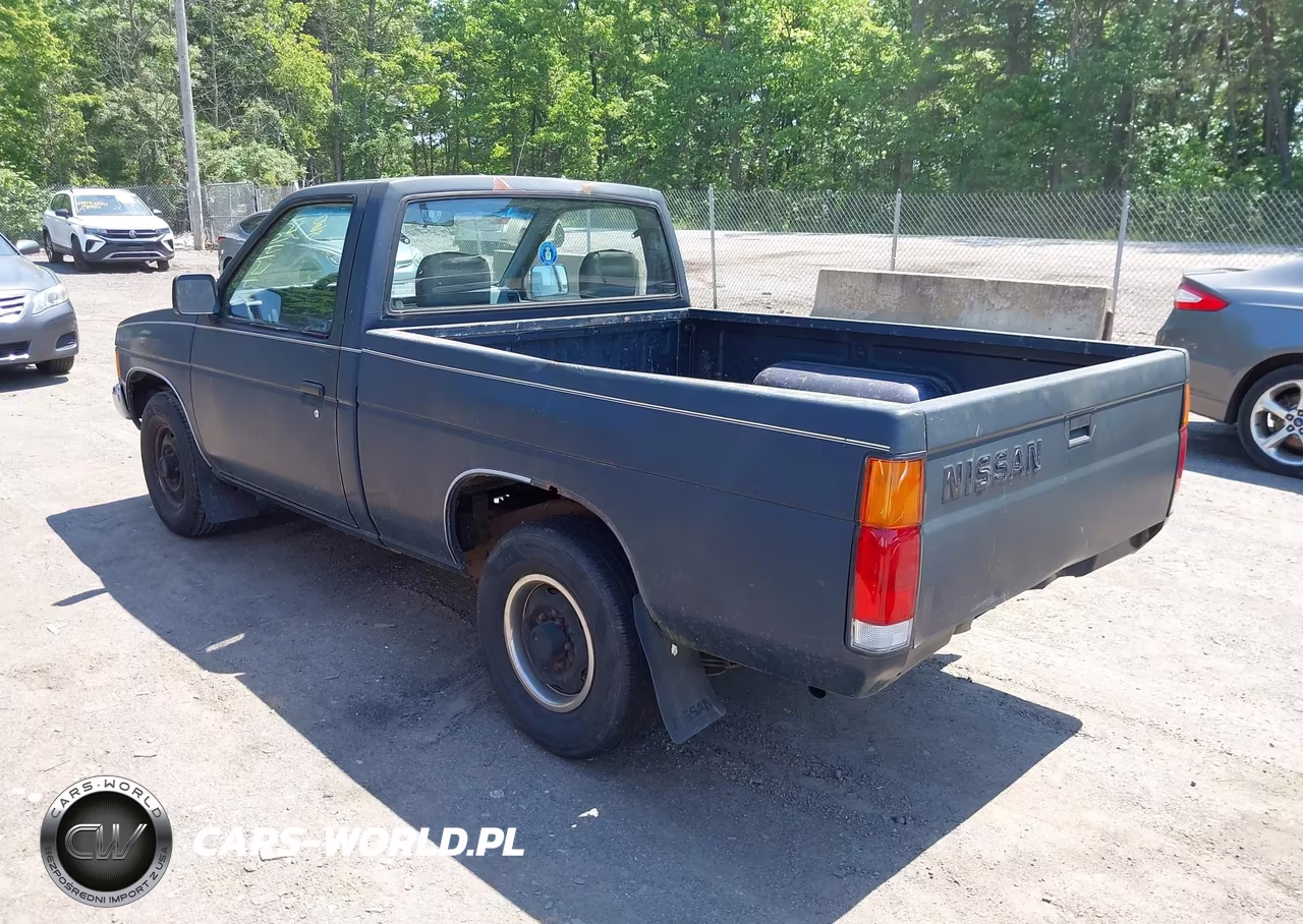 1992 Nissan Truck Short Wheelbase VIN:1N6SD11S1NC378303 - 3