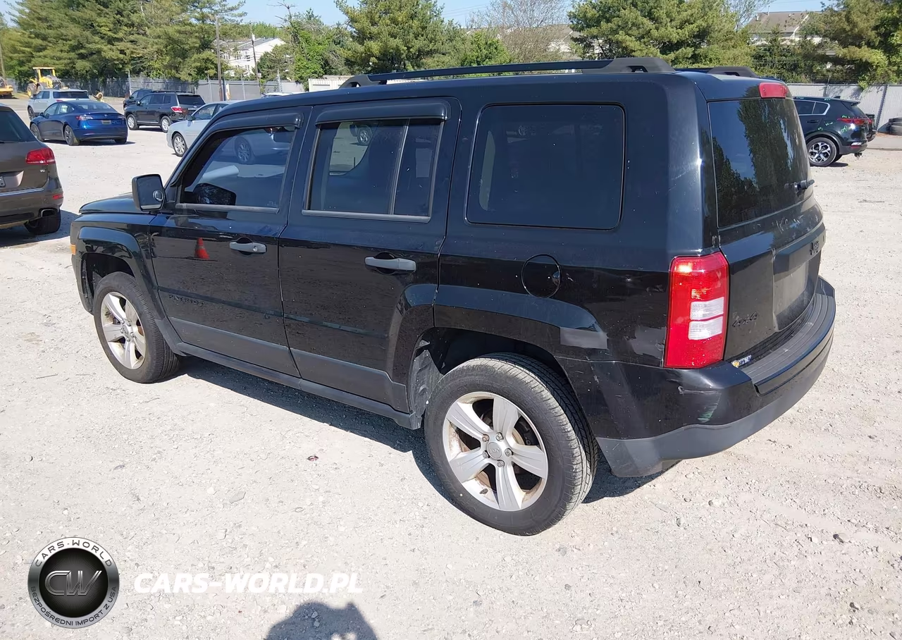 2015 Jeep Patriot Altitude Edition VIN:1C4NJRBB8FD379577 - 3