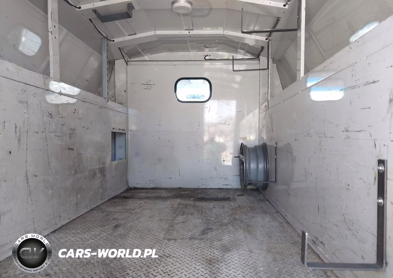 2015 Ford E-350 Cutaway VIN:1FDWE3FL1FDA04120 - 12