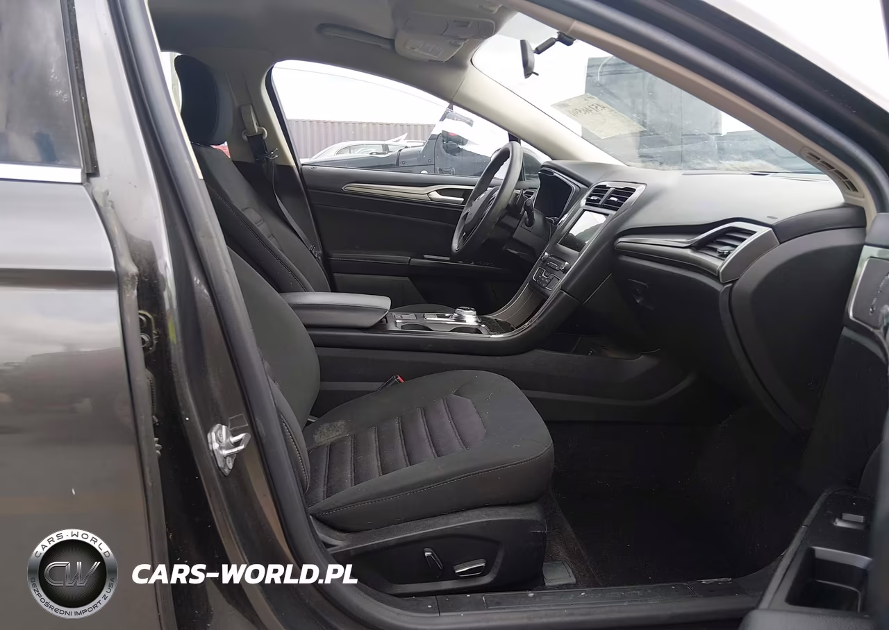 2017 Ford Fusion Se VIN:3FA6P0HD8HR108803 - 5