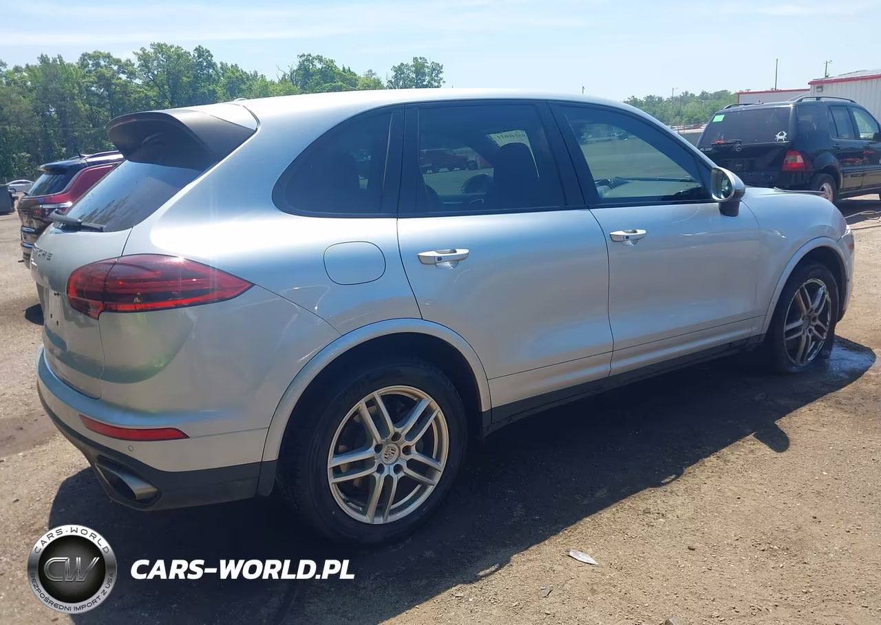 2017 Porsche Cayenne VIN:WP1AA2A2XHKA81648 - 4