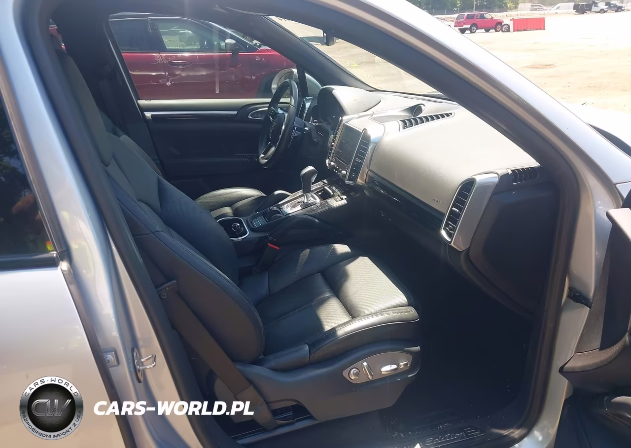 2017 Porsche Cayenne VIN:WP1AA2A2XHKA81648 - 5