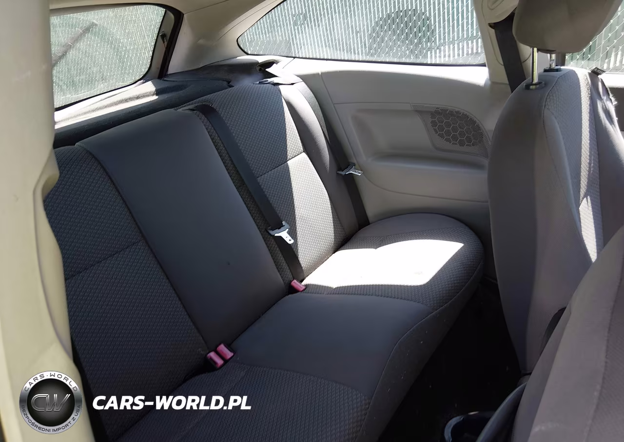 2006 Ford Focus Zx3 VIN:1FAHP31N16W237781 - 8