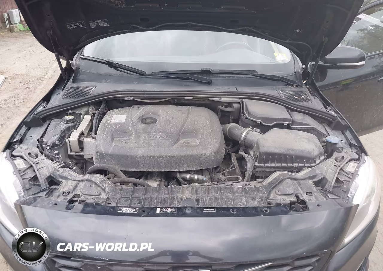 2018 Volvo V60 Cross Country T5 VIN:YV440MWK5J2054897 - 9