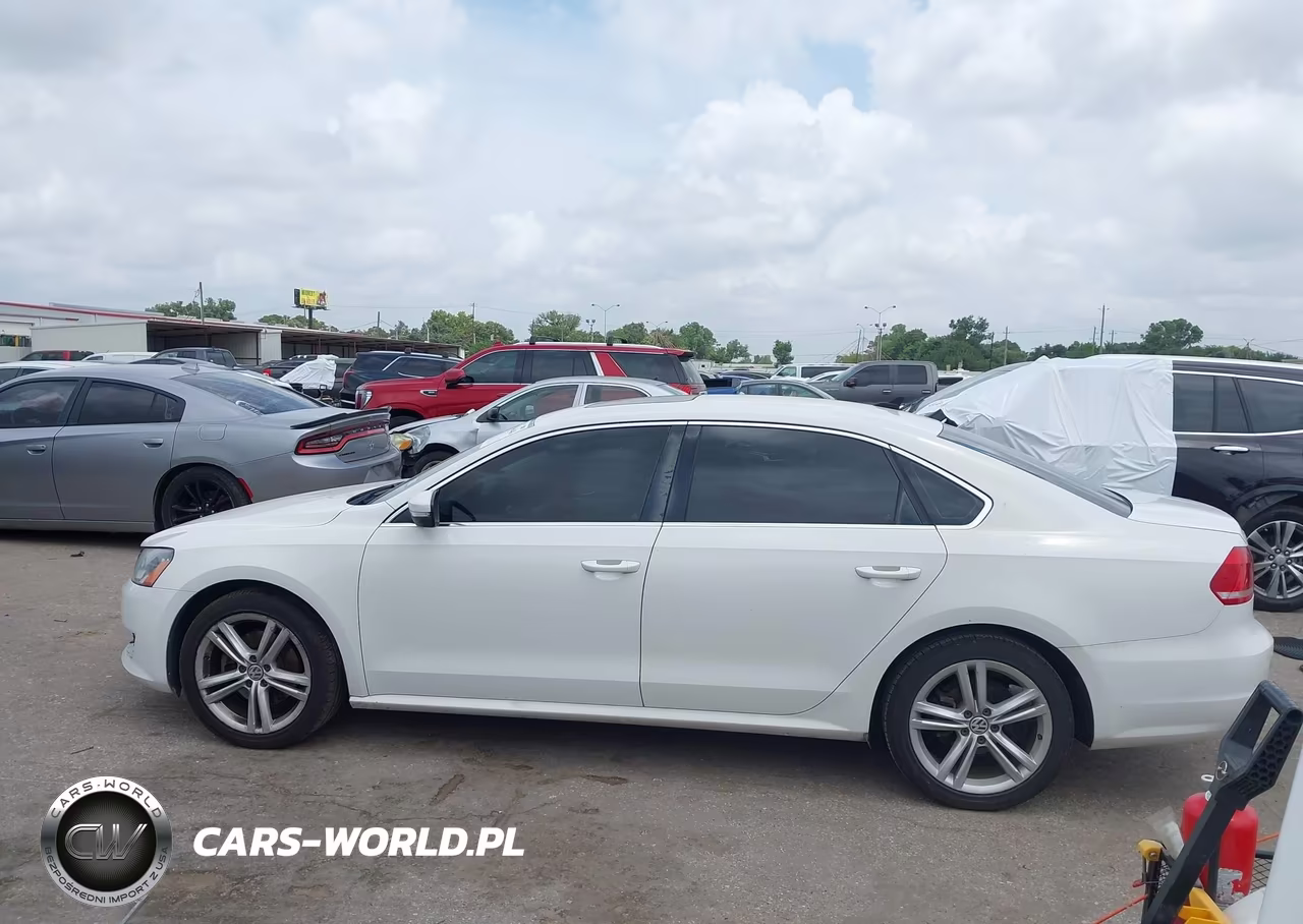 2014 Volkswagen Passat 1.8T Se VIN:1VWBT7A33EC092905 - 14