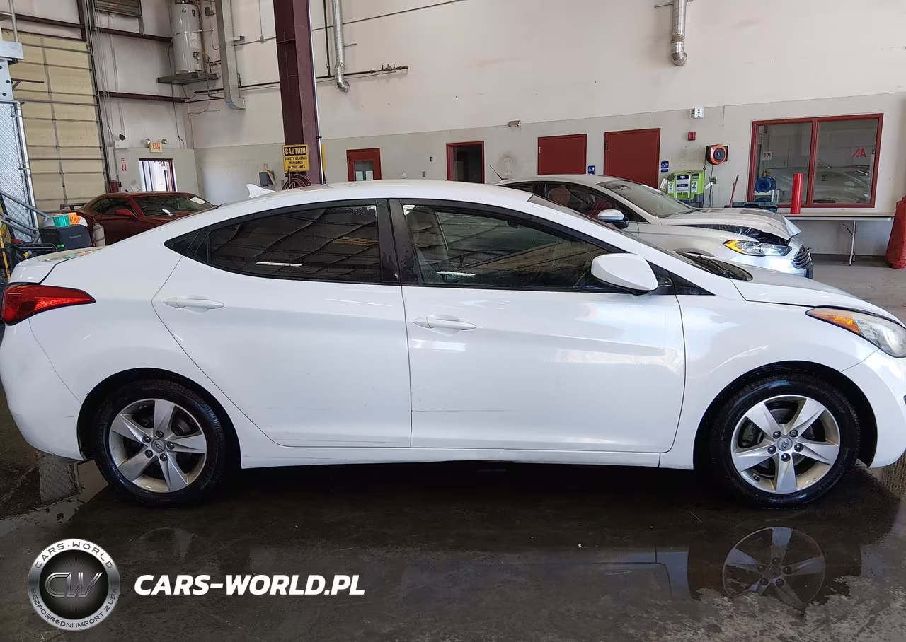 2011 Hyundai Elantra Gls VIN:5NPDH4AEXBH018099 - 13