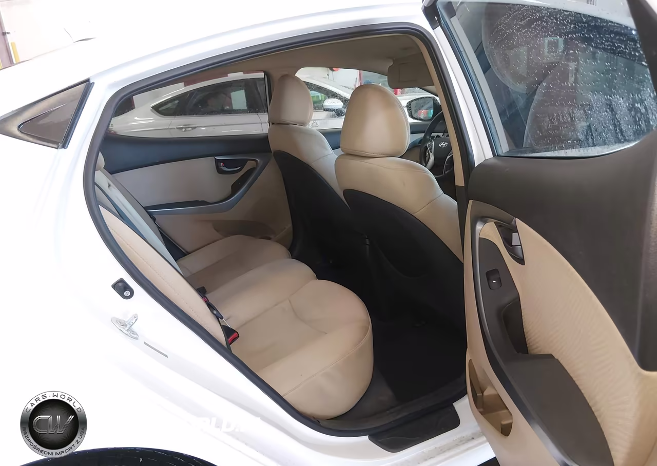 2011 Hyundai Elantra Gls VIN:5NPDH4AEXBH018099 - 8