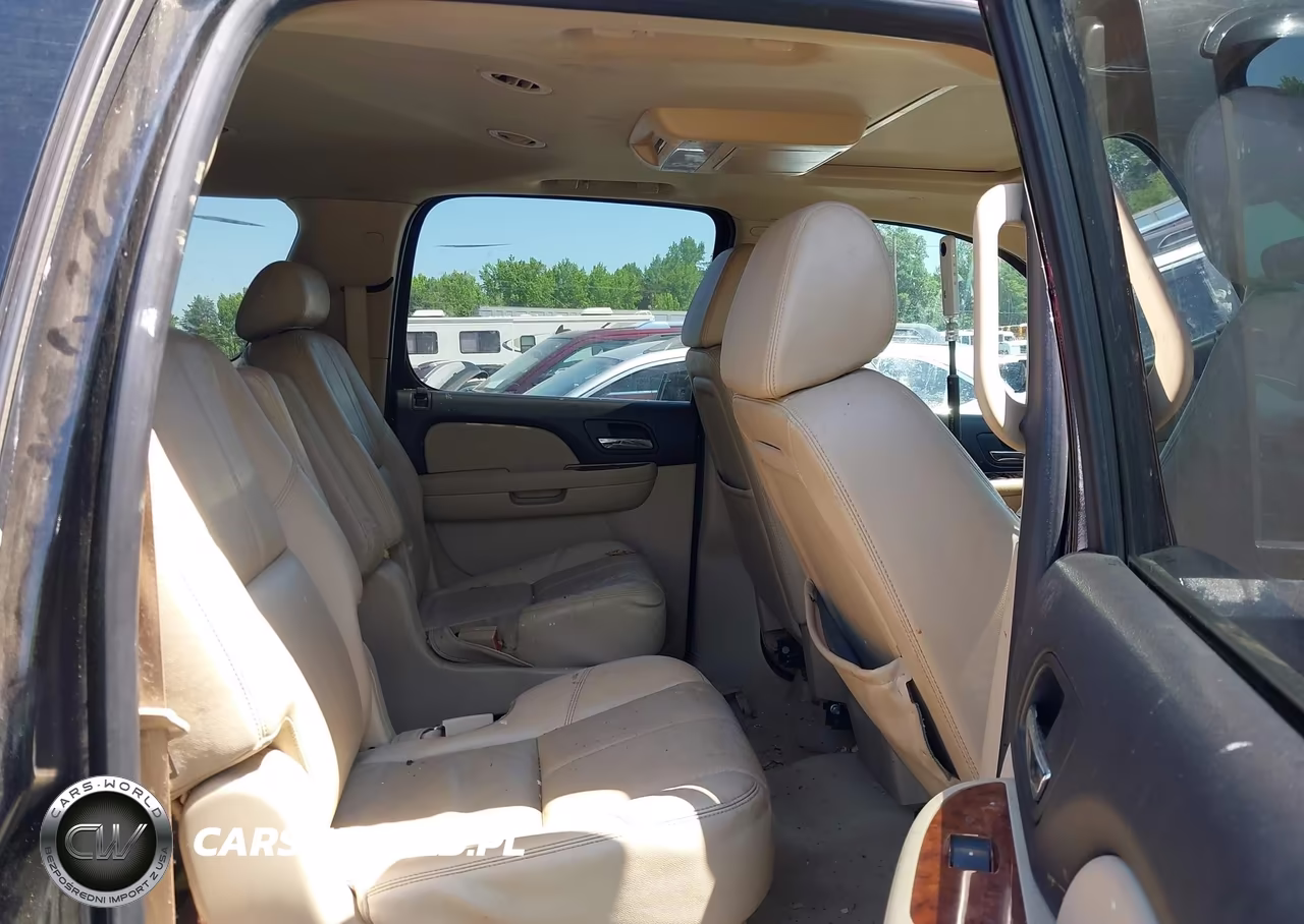 2008 Chevrolet Suburban 1500 Lt VIN:1GNFK16388J219300 - 8