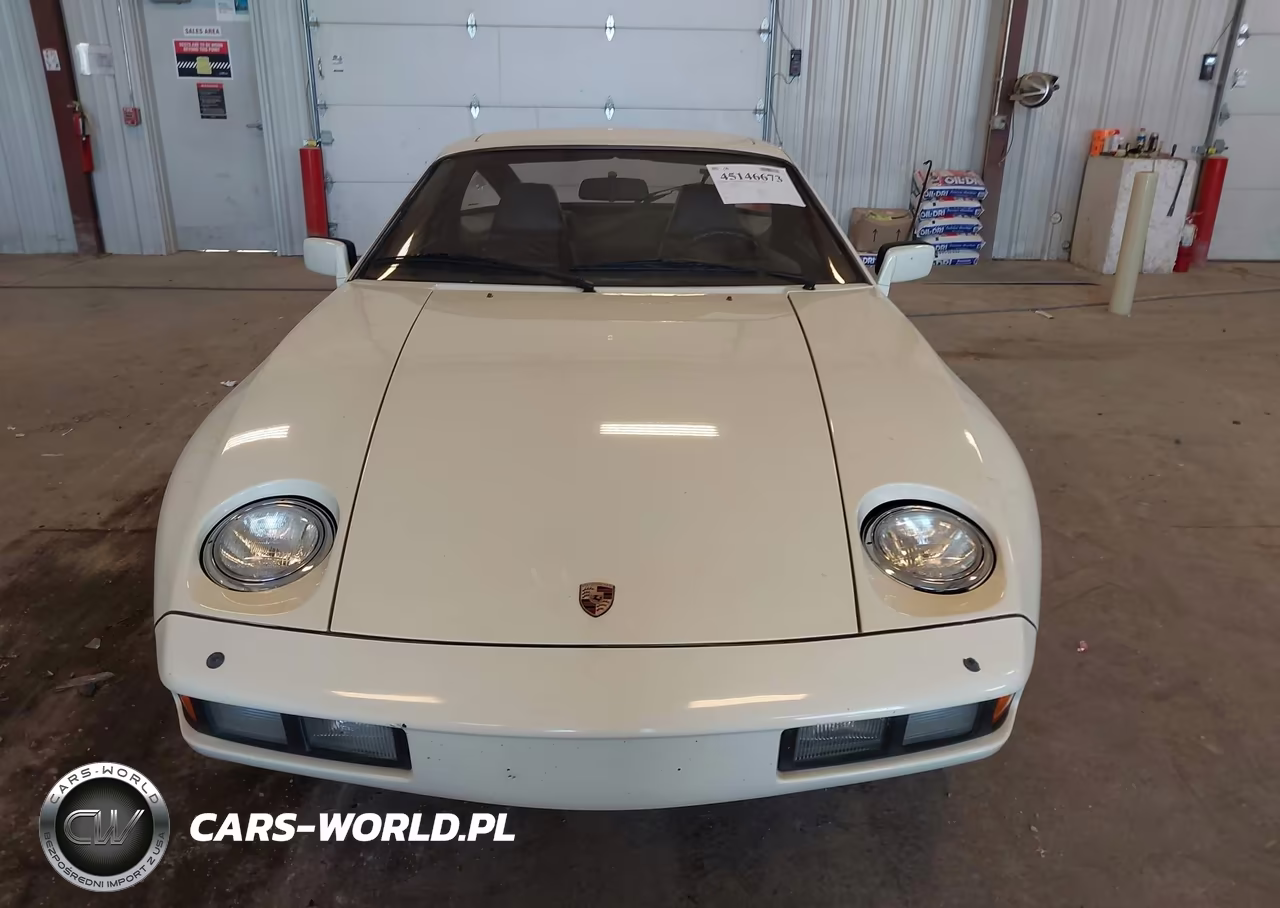 1981 Porsche 928 VIN:WP0JA0923BS820604 - 12