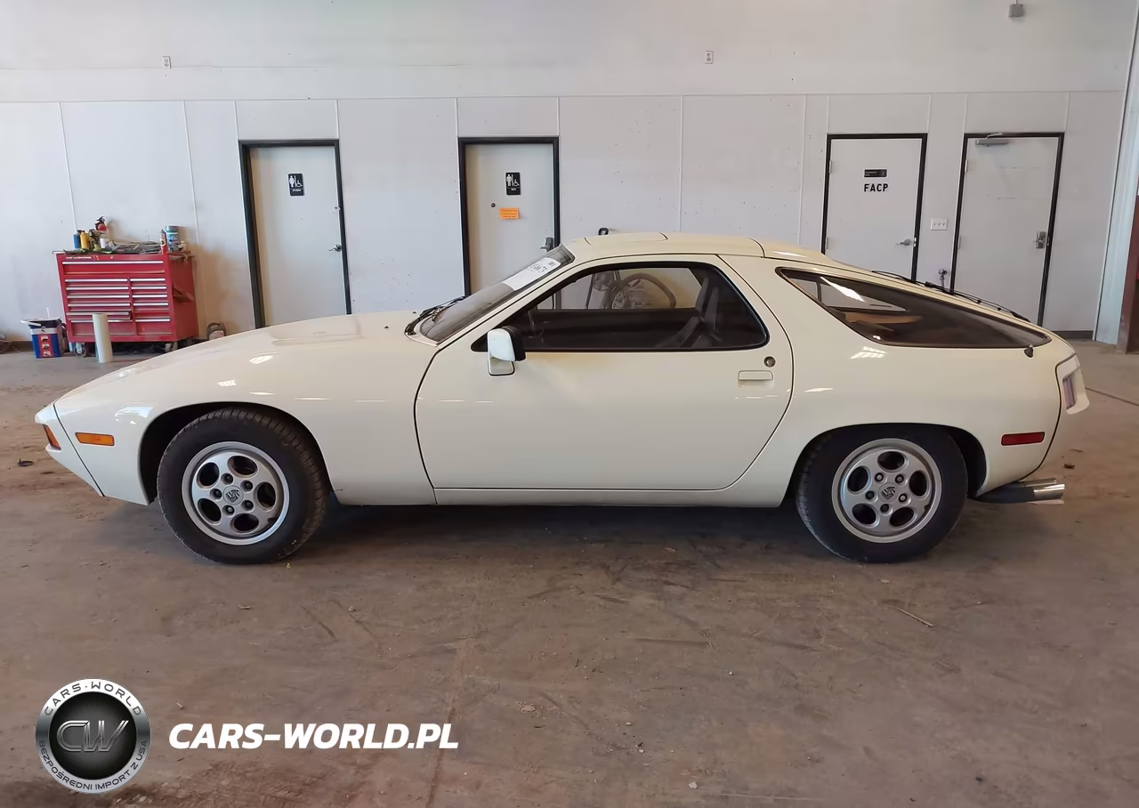 1981 Porsche 928 VIN:WP0JA0923BS820604 - 14