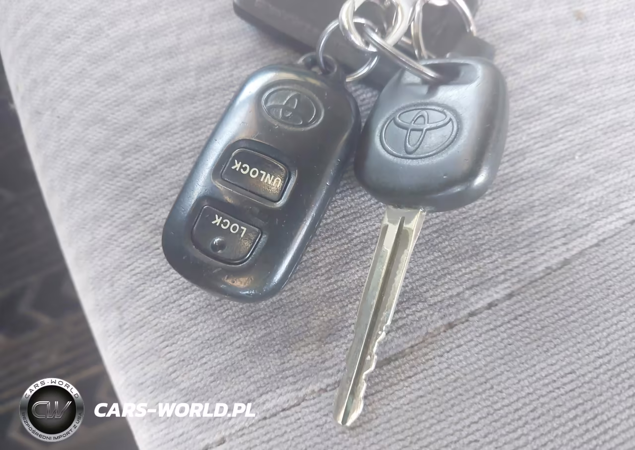 2005 Toyota Corolla Le VIN:JTDBR32E252053898 - 11