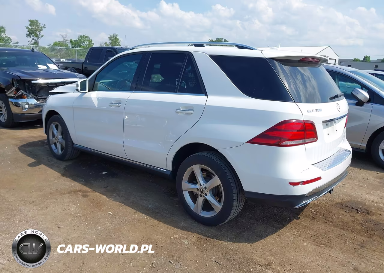 2018 Mercedes-Benz Gle 350 4Matic VIN:4JGDA5HB1JB108369 - 3
