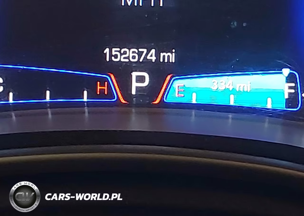 2015 Chrysler 300 Limited VIN:2C3CCAAG1FH755107 - 15