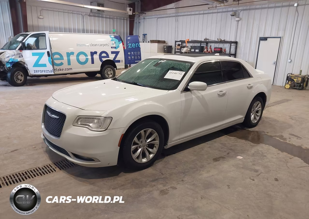 2015 Chrysler 300 Limited VIN:2C3CCAAG1FH755107 - 2