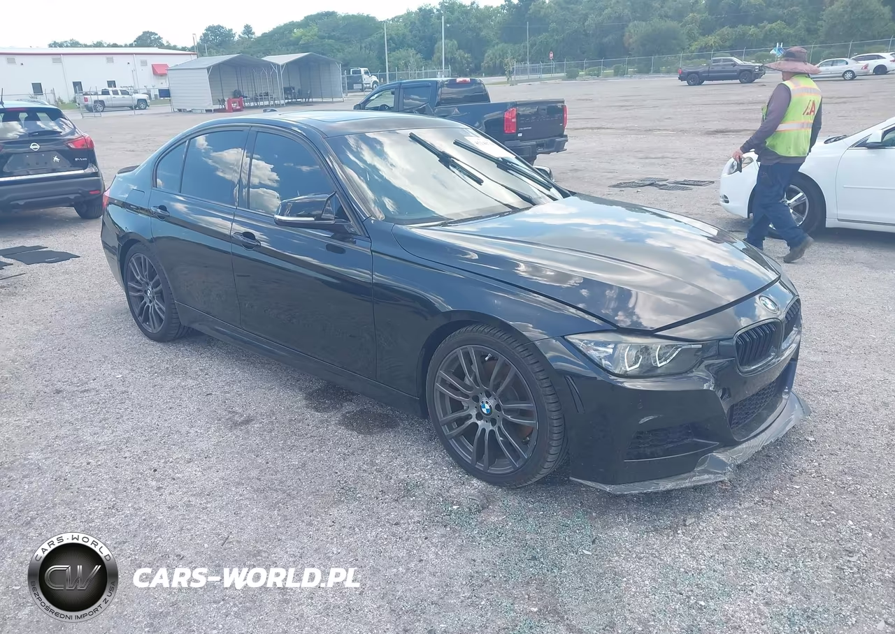 2014 BMW 335I – zdjęcie 1 z 16
