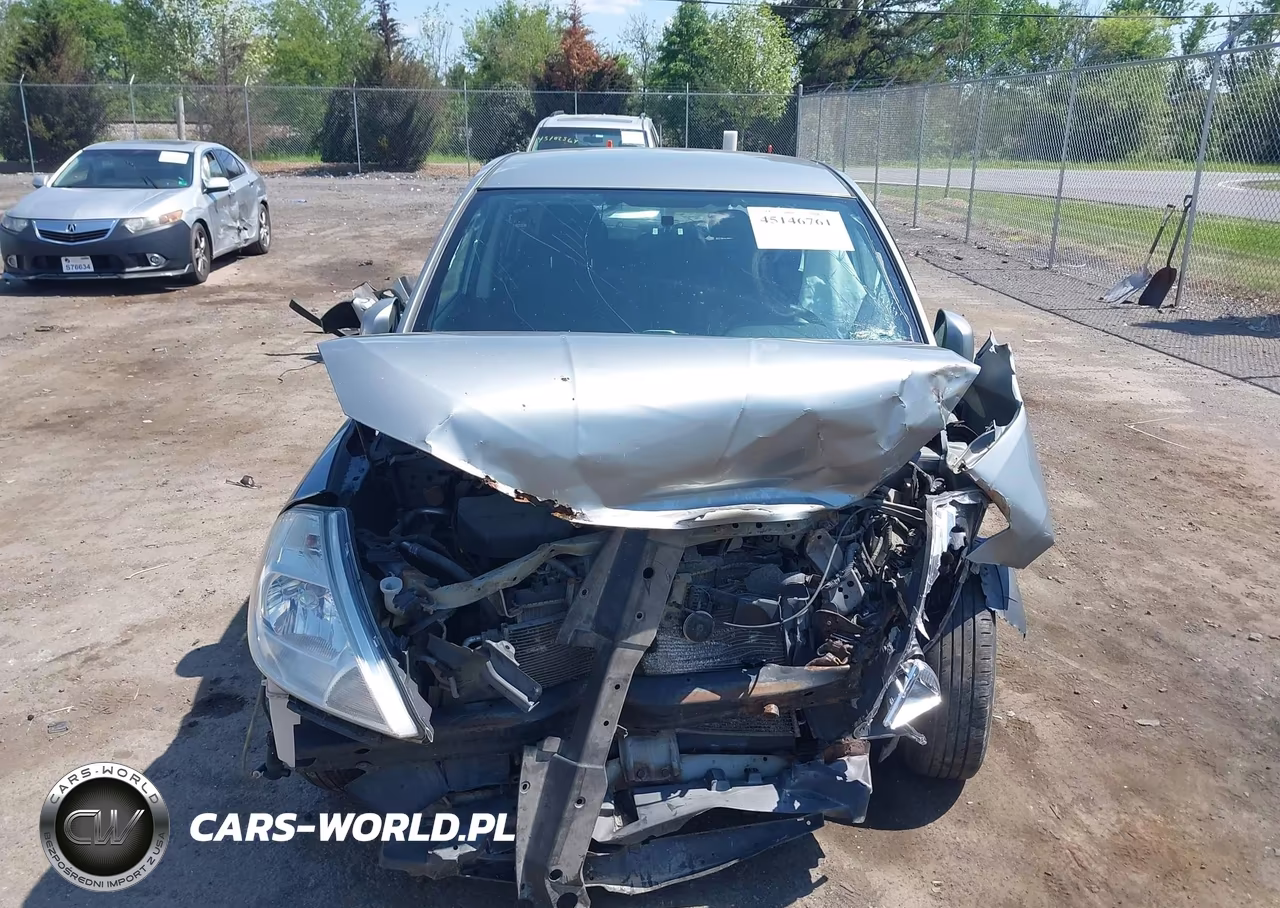 2010 Nissan Versa 1.8S VIN:3N1BC1CP6AL442397 - 13