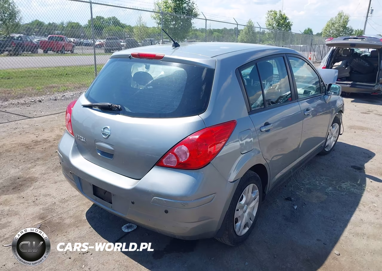 2010 Nissan Versa 1.8S VIN:3N1BC1CP6AL442397 - 4