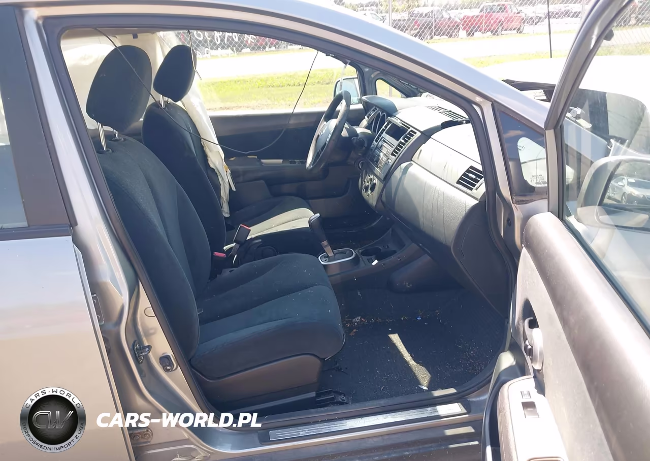2010 Nissan Versa 1.8S VIN:3N1BC1CP6AL442397 - 5