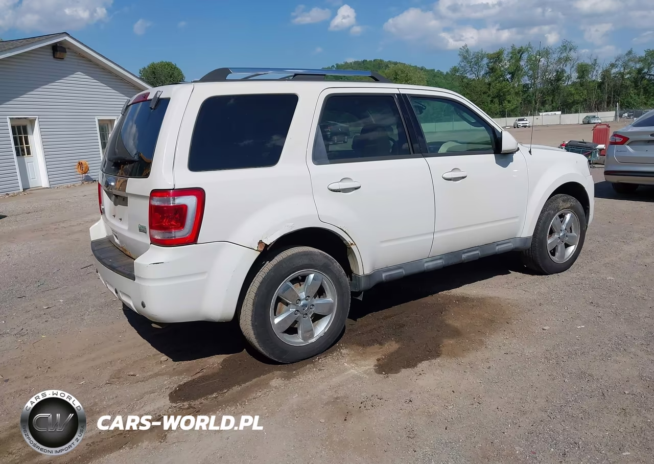 2011 Ford Escape Limited VIN:1FMCU0EG1BKA32014 - 4