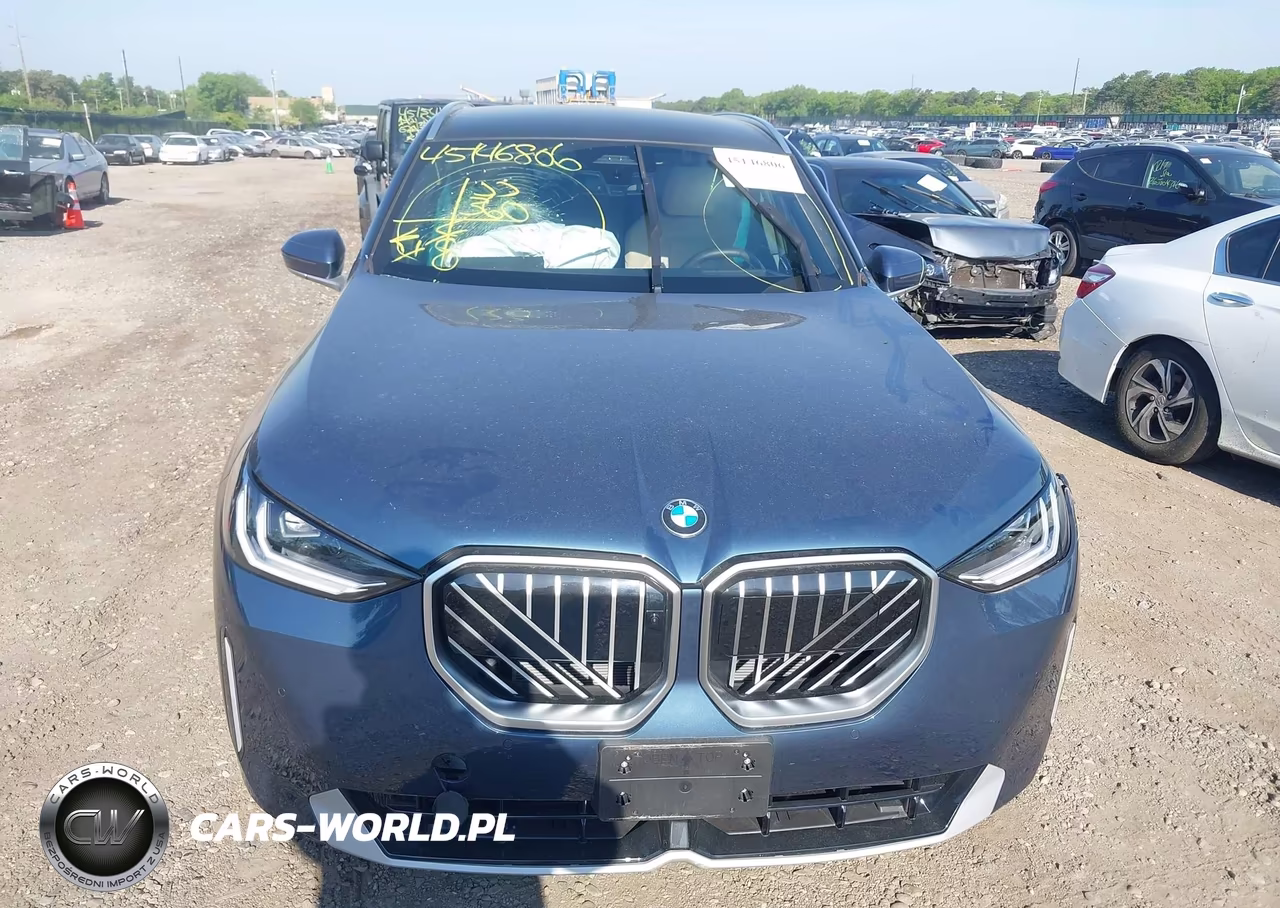 2025 BMW X3 30 xDrive VIN:5UX53GP09S9031210 - 12