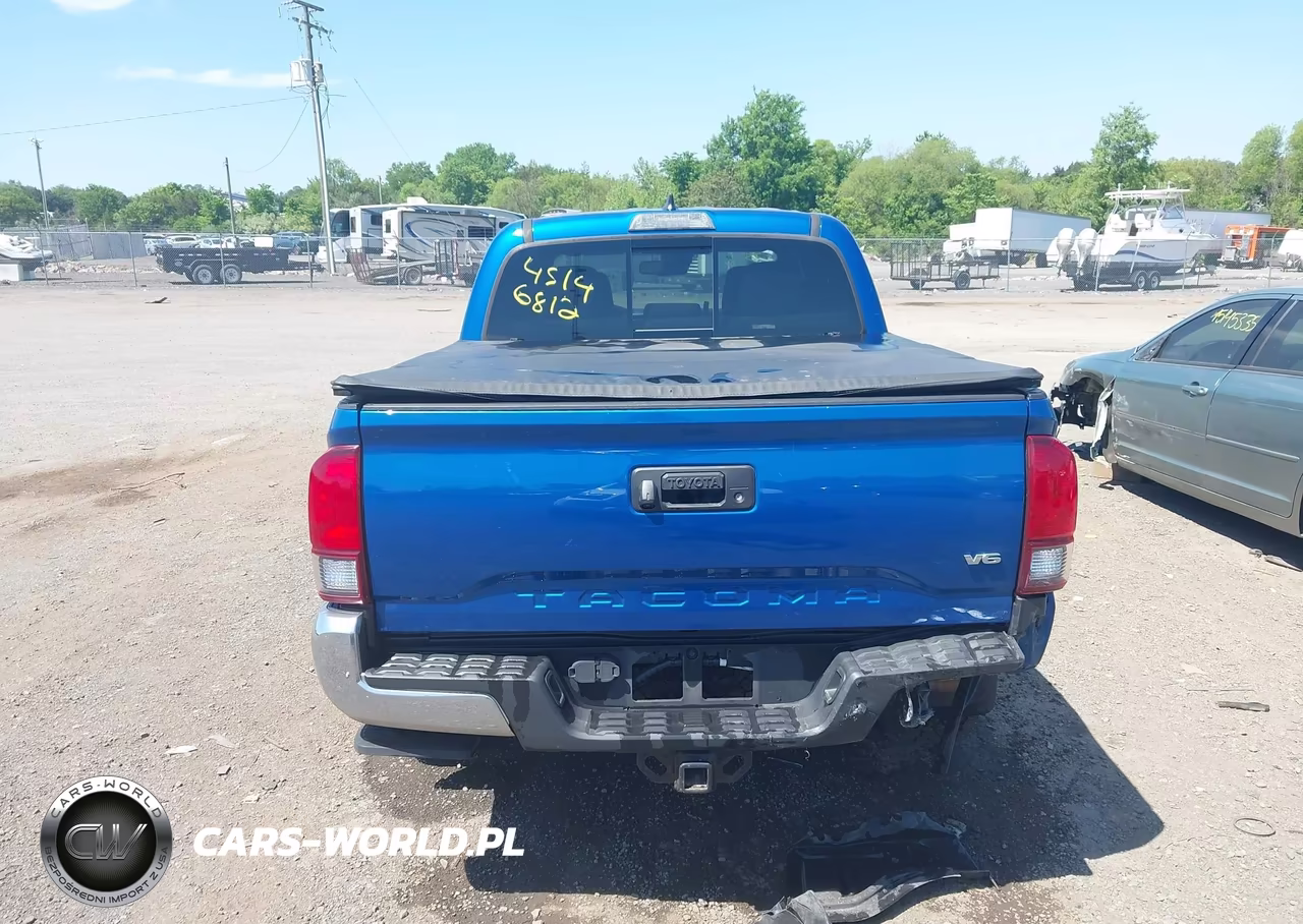 2018 Toyota Tacoma Trd Off Road VIN:3TMCZ5AN9JM142467 - 17