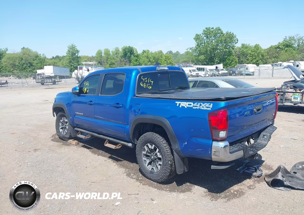 2018 Toyota Tacoma Trd Off Road VIN:3TMCZ5AN9JM142467 - 3