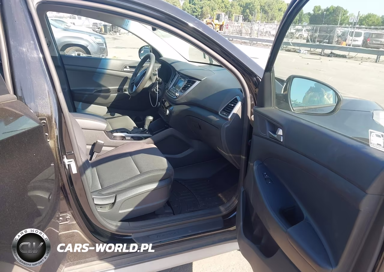 2017 Hyundai Tucson Se VIN:KM8J33A48HU412715 - 5