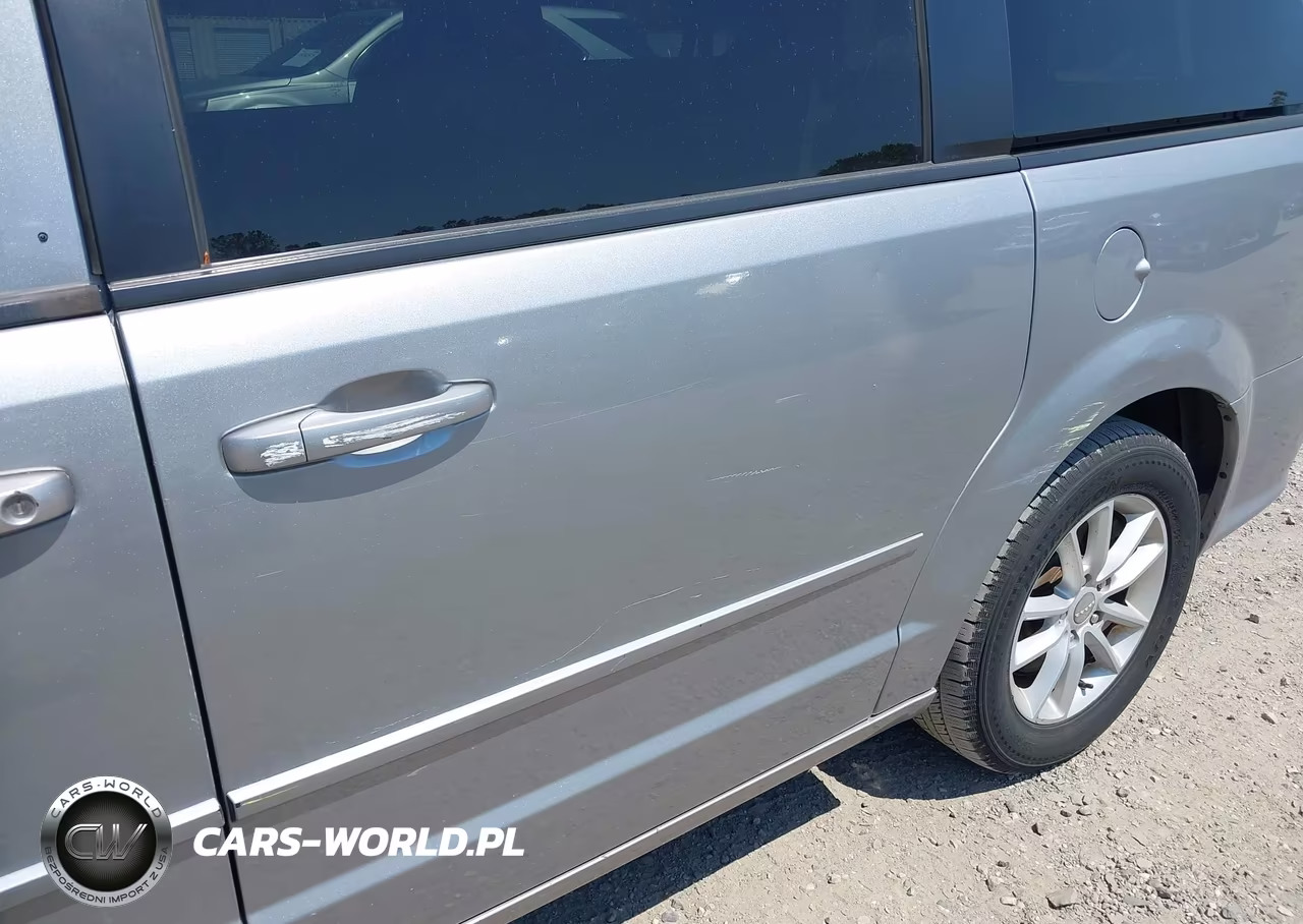 2015 Dodge Grand Caravan Sxt VIN:2C4RDGCG2FR658270 - 15