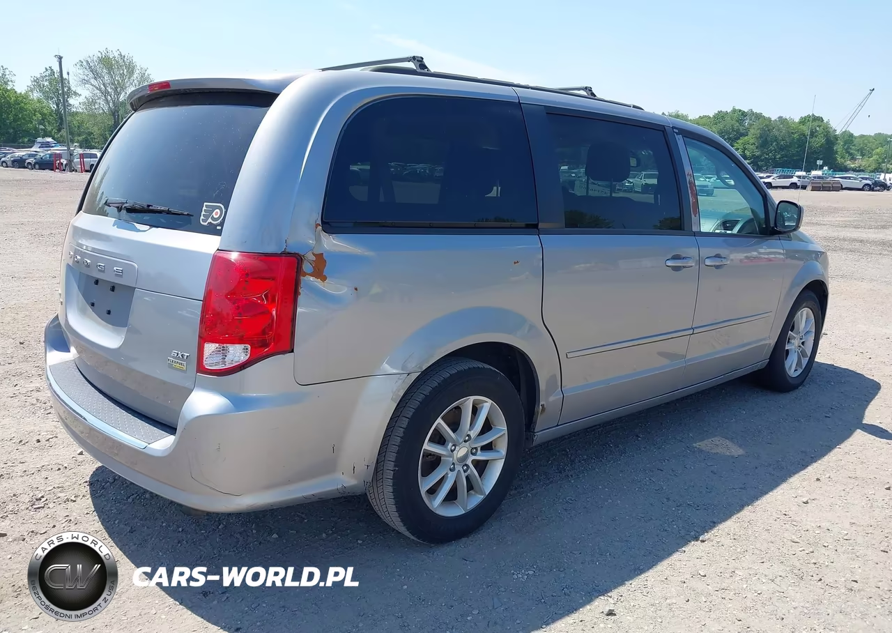 2015 Dodge Grand Caravan Sxt VIN:2C4RDGCG2FR658270 - 4