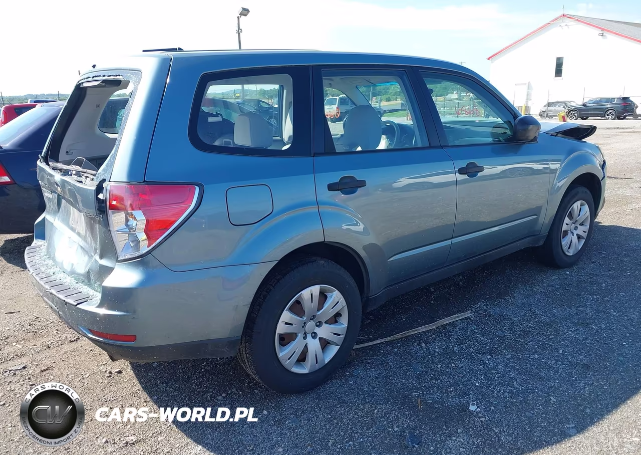2010 Subaru Forester 2.5X VIN:JF2SH6AC4AH740992 - 4