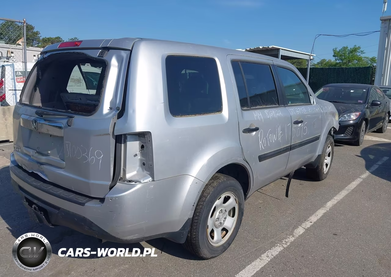 2012 Honda Pilot Lx VIN:5FNYF3H21CB035399 - 4
