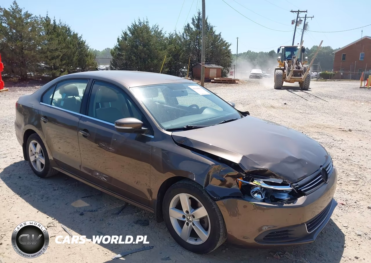 2013 Volkswagen Jetta 2.0L Tdi – zdjęcie 1 z 14