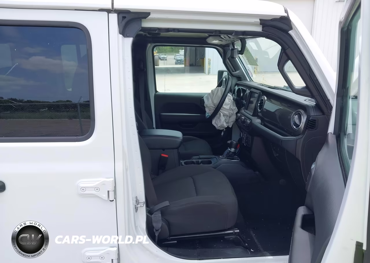 2023 Jeep Gladiator Overland 4X4 VIN:1C6HJTFGXPL535679 - 5