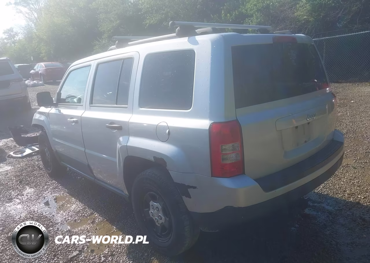 2011 Jeep Patriot Sport VIN:1J4NT1GA0BD252371 - 3