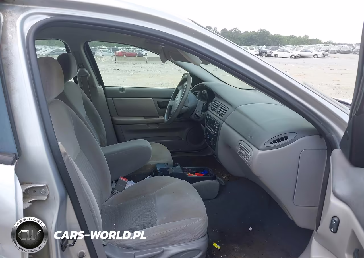2006 Ford Taurus Se VIN:1FAFP53U66A241250 - 5