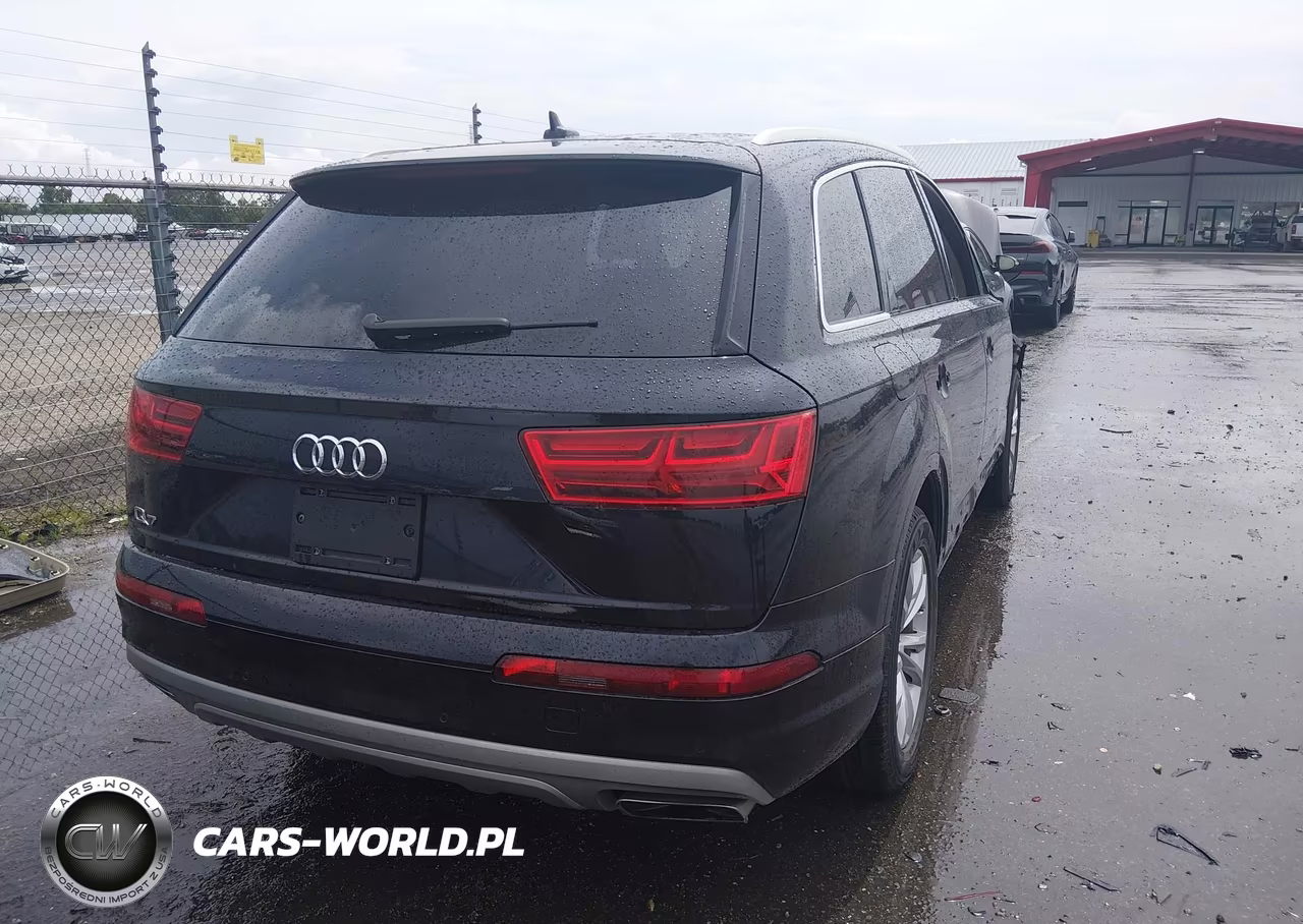 2017 Audi Q7 2.0T Premium VIN:WA1AHAF79HD048912 - 4