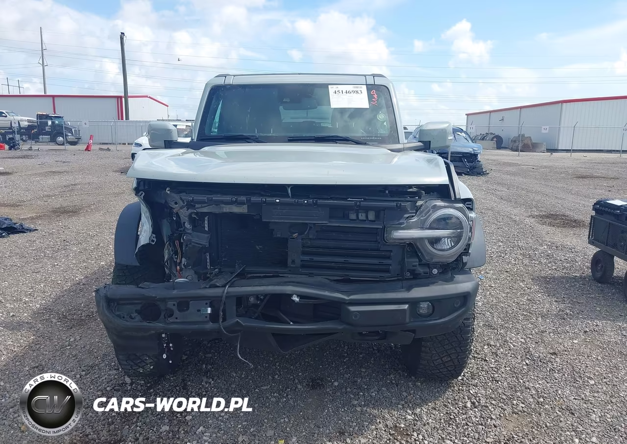 2022 Ford Bronco Outer Banks VIN:1FMEE5DP8NLB73360 - 13