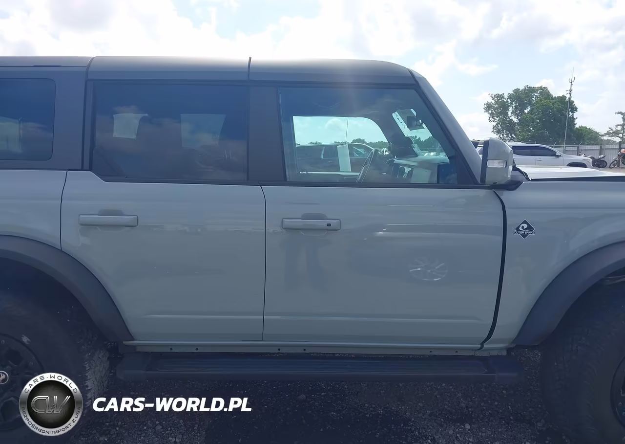 2022 Ford Bronco Outer Banks VIN:1FMEE5DP8NLB73360 - 14