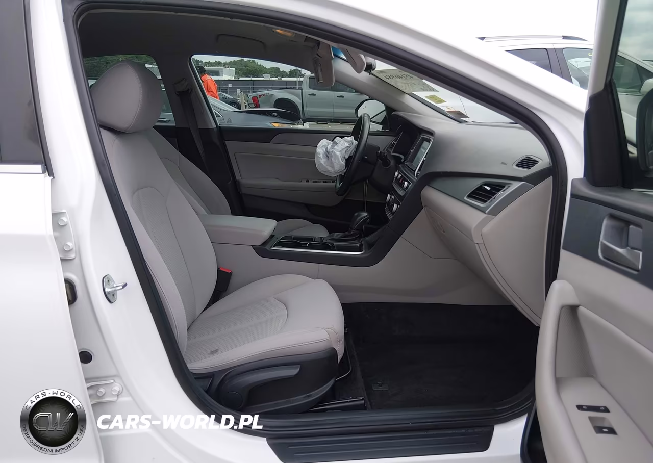 2018 Hyundai Sonata Sel VIN:5NPE34AFXJH635867 - 5