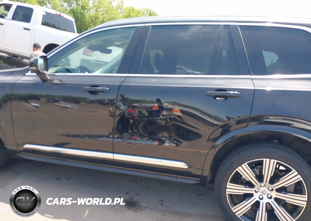 2025 Volvo Xc90 Plug-In Hybrid Plus VIN:YV4H60PE0S1318794 - 14