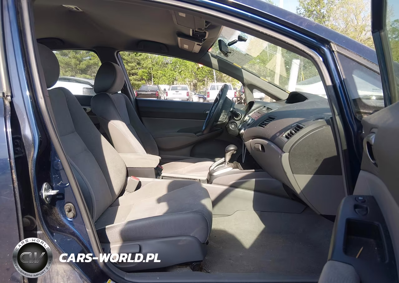 2008 Honda Civic Lx VIN:2HGFA16598H523364 - 5