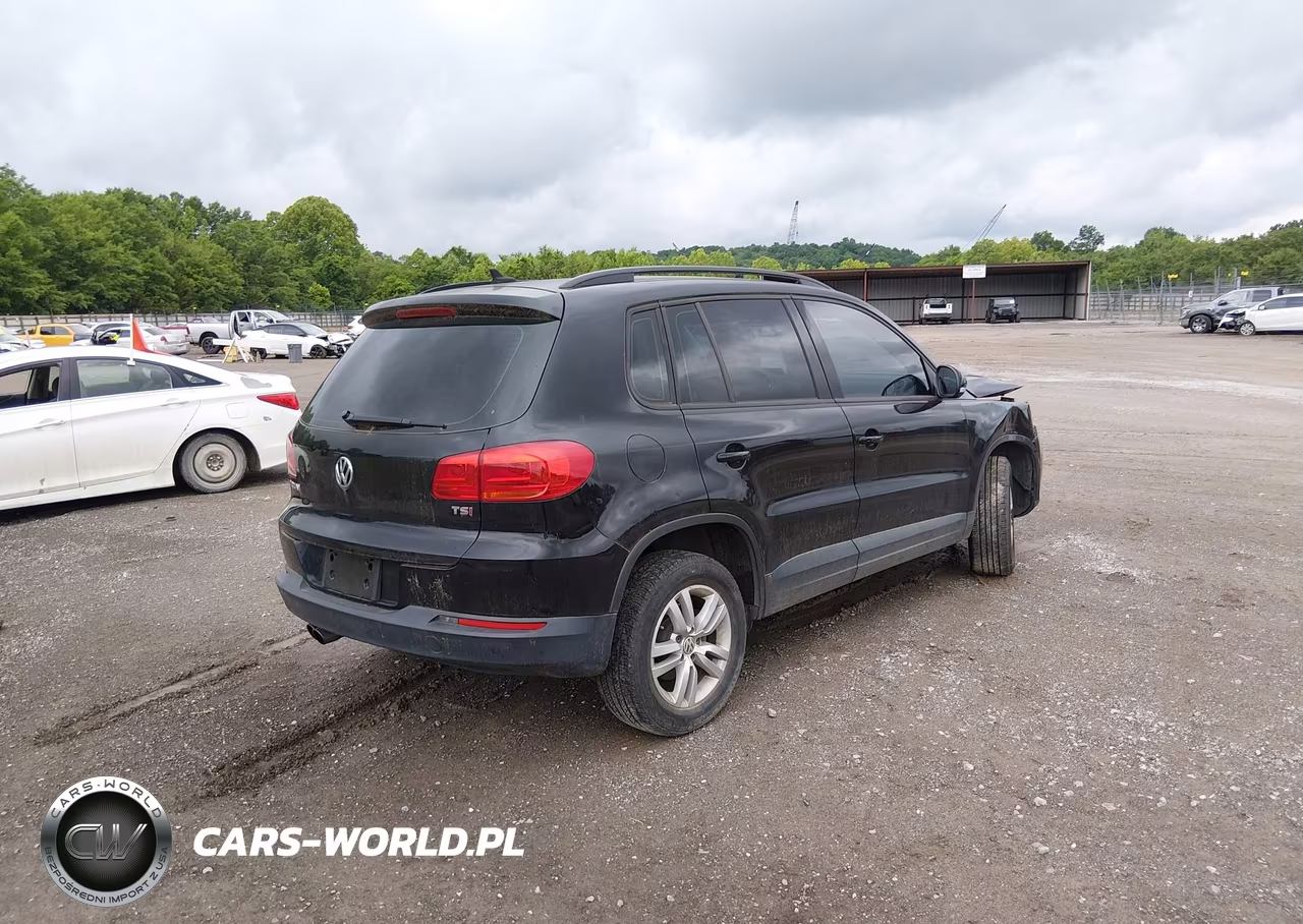 2017 Volkswagen Tiguan 2.0T S VIN:WVGAV7AX0HW502926 - 4