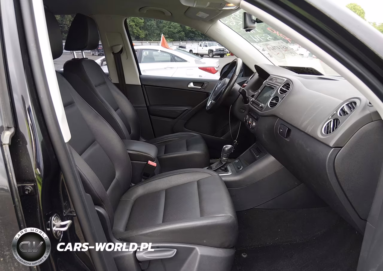 2017 Volkswagen Tiguan 2.0T S VIN:WVGAV7AX0HW502926 - 5