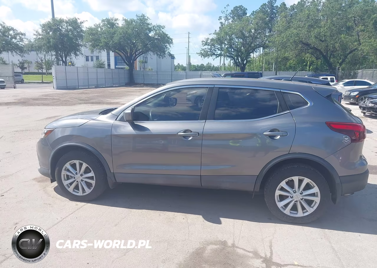 2017 Nissan Rogue Sport S VIN:JN1BJ1CP6HW015859 - 14