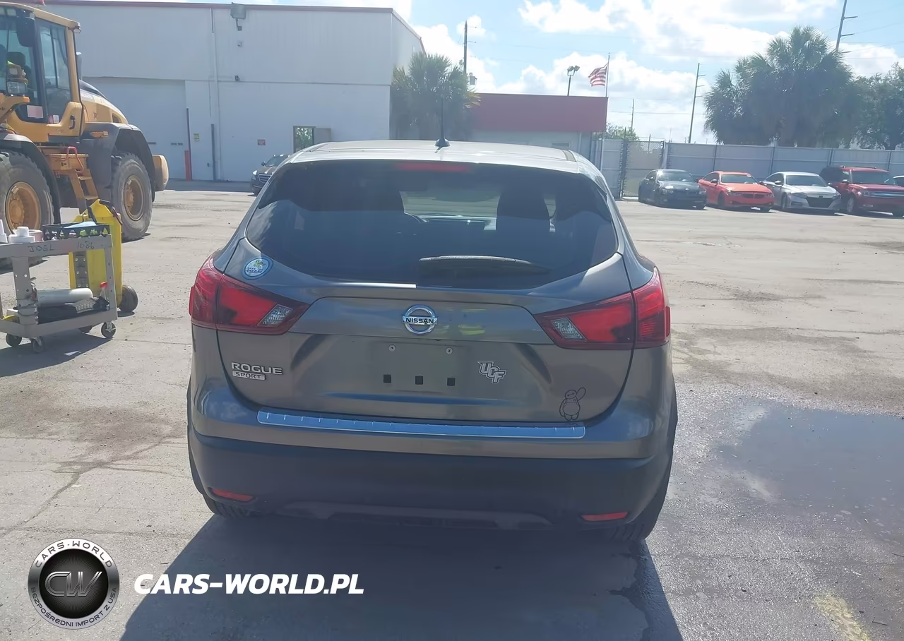 2017 Nissan Rogue Sport S VIN:JN1BJ1CP6HW015859 - 16