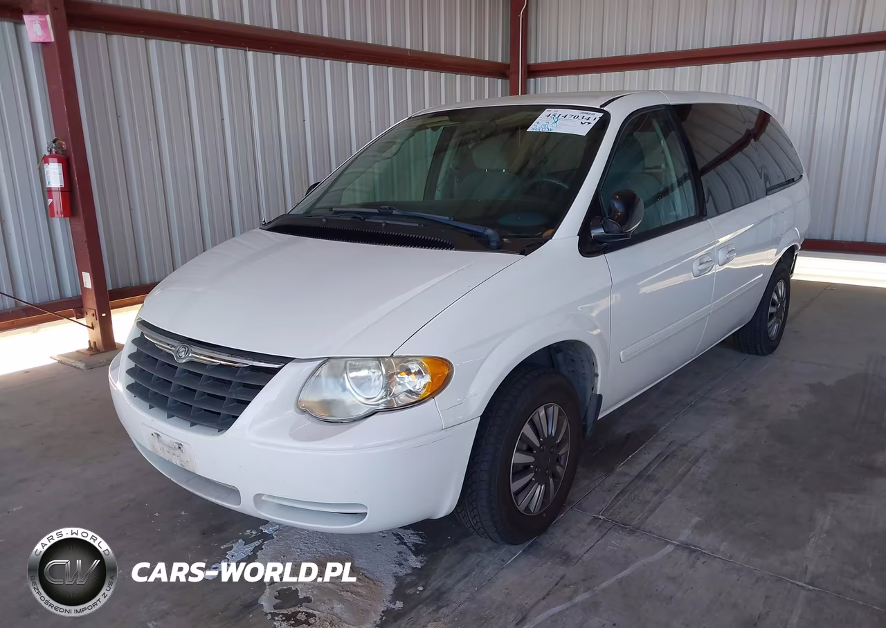 2005 Chrysler Town & Country Lx VIN:2C4GP44R75R449702 - 2
